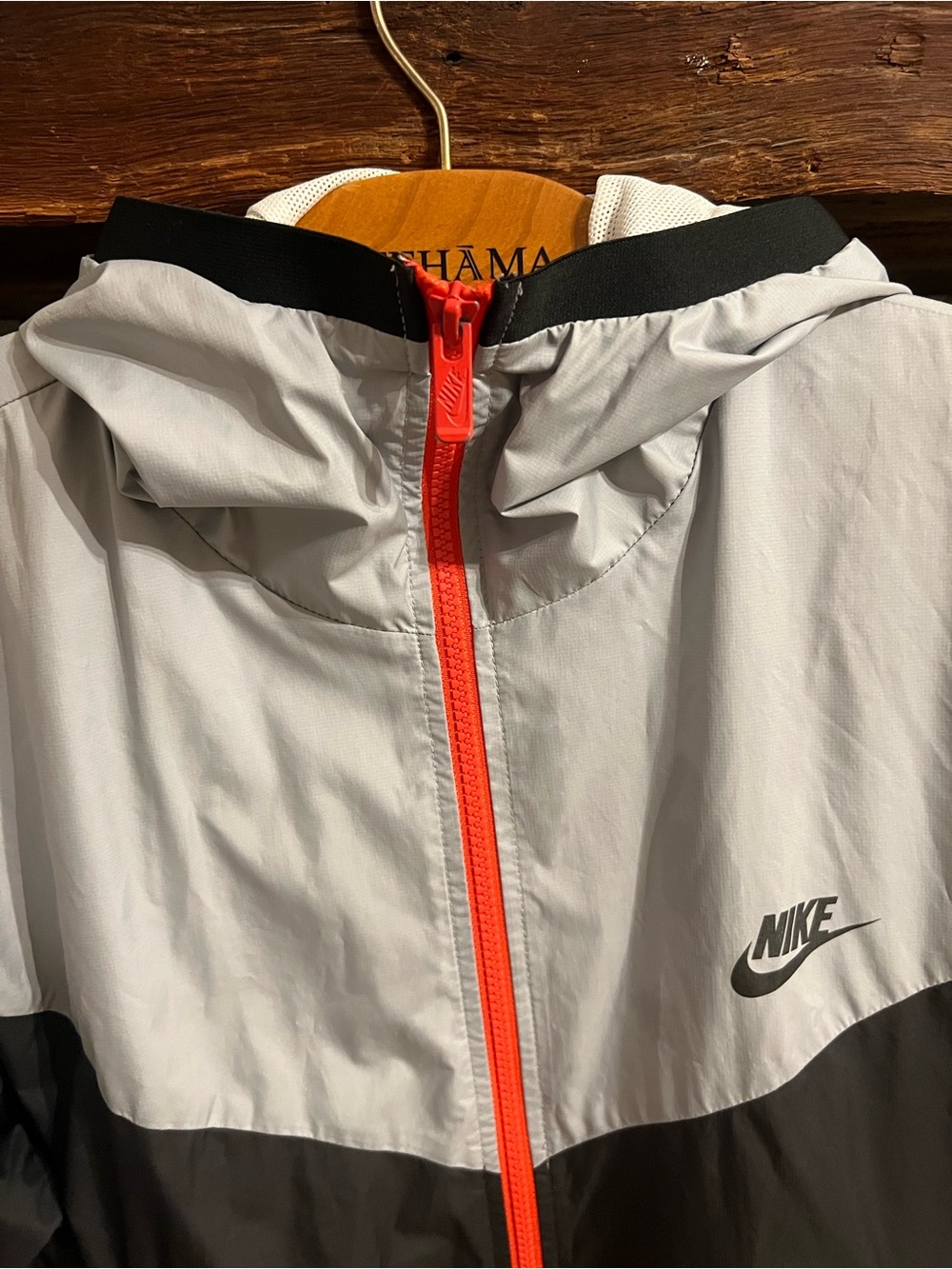 Nike Men's Light Gray & Black Hooded Windbreaker with Orange Zipper - Picture 3 of 6